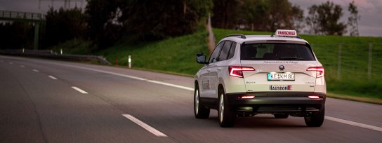 Fahrschule Hausdorf - Fahren Sie mit uns in die Zukunft